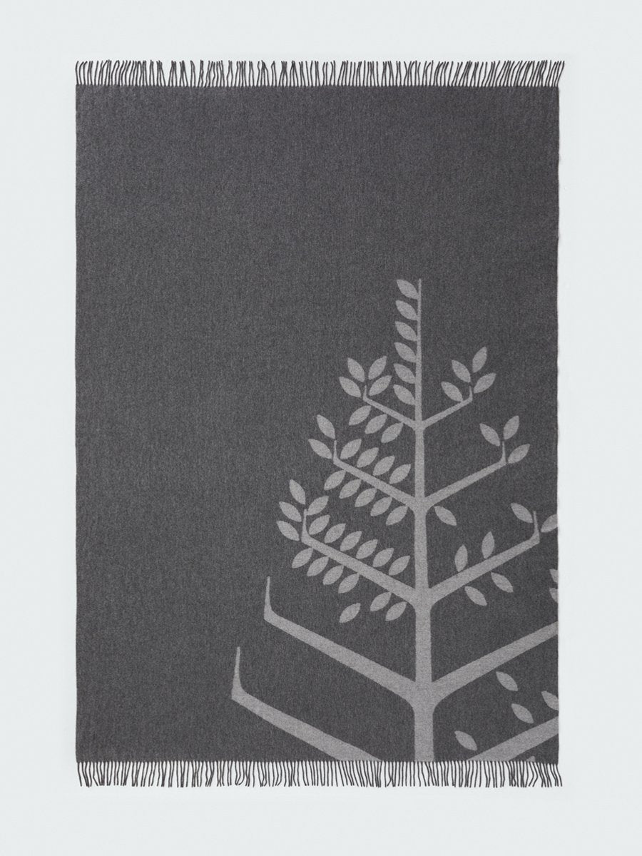 Four Seasons dark grey cashmere-merino throw, Italian-made, tonal jacquard logo, fringed edges, luxury travel accessory
