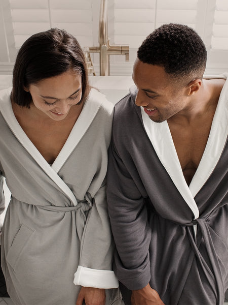  Customizable Hooded Robe for Men and Women